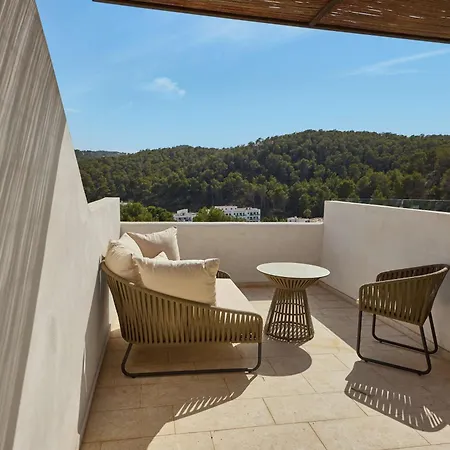 Cala San Miguel Ibiza, Curio Collection By Hilton, Adults Only 5*