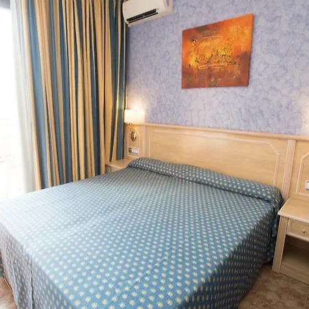 Hotel Cala San Miguel Ibiza, Curio Collection By Hilton, Adults Only Port de Sant Miguel
